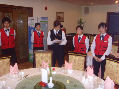 &ldquo;愛崗敬業,優質服務&rdquo;主題活動在后勤